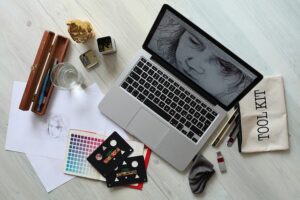 Master Class on Learning Graphic Design and Earning From It 2025