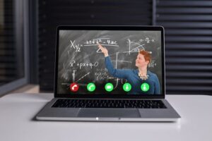 The 2025 Ultimate Guide to Creating and Selling Online Tutorials 